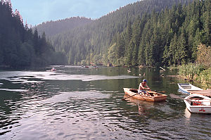 Lacul Roşu